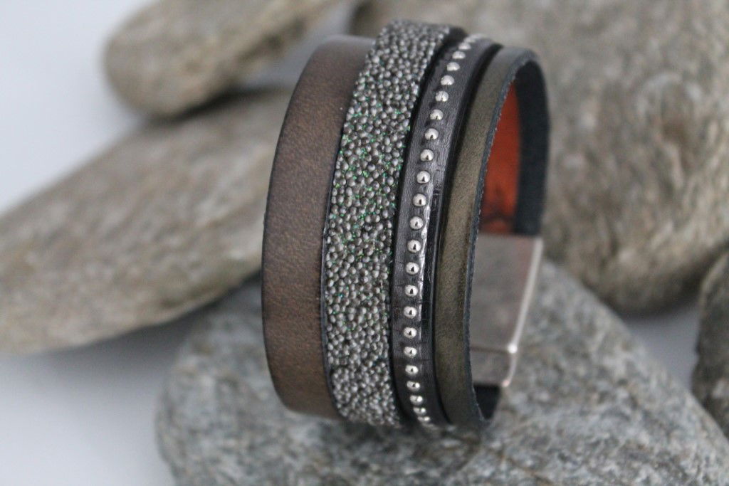 N°9 Lederen Armband Kakigroen