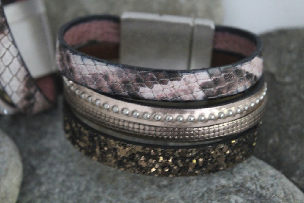 N°22 Lederen Armband Rosé Brons met Slangenmotief