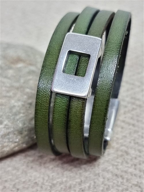 N°16 Lederen Armband Groen met Slider