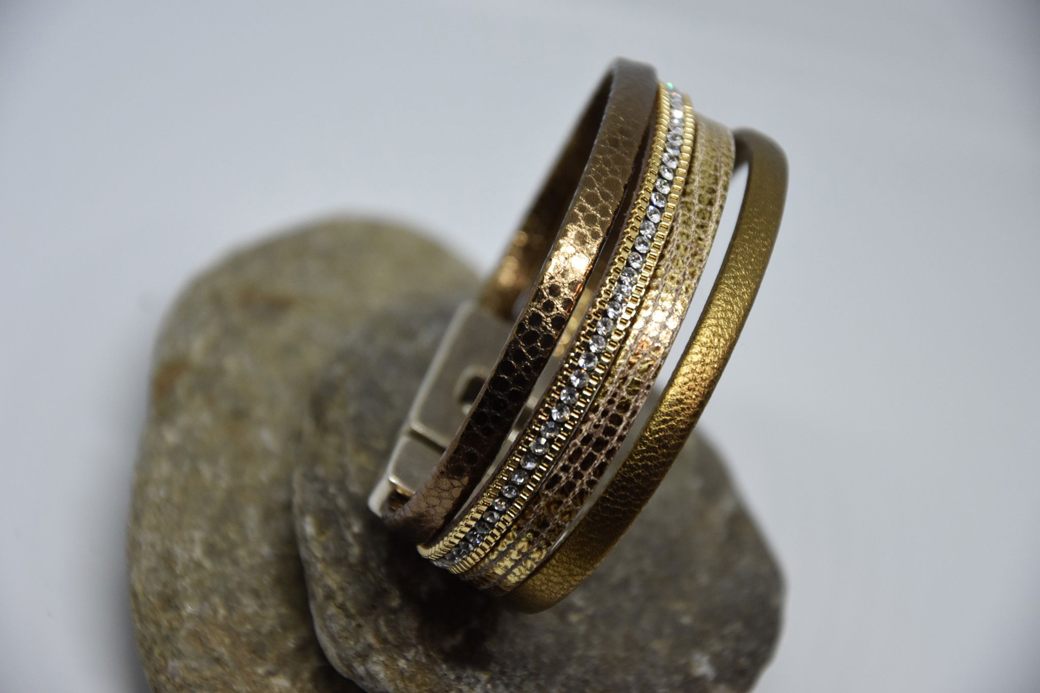 N°8 Lederen Armband Goudgeel