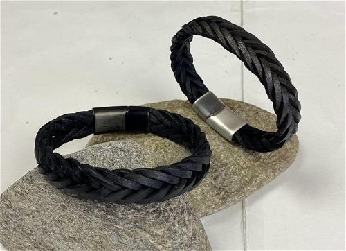 N°18 Lederen Armband Zwart Gevlochten Breed