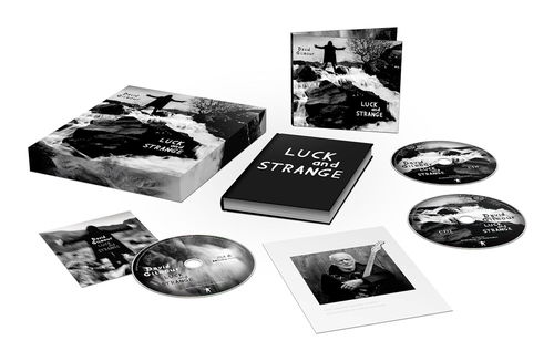 David Gilmour - Luck And Strange (2CD+Bluray Deluxe Set With Photo Print & Book) (CD)