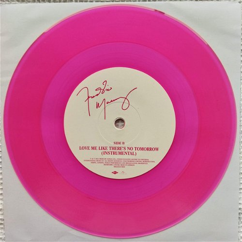 Freddie Mercury - Love Me Like / There's No Tomorrow (Pink vinyl) - RSD21 (SV)